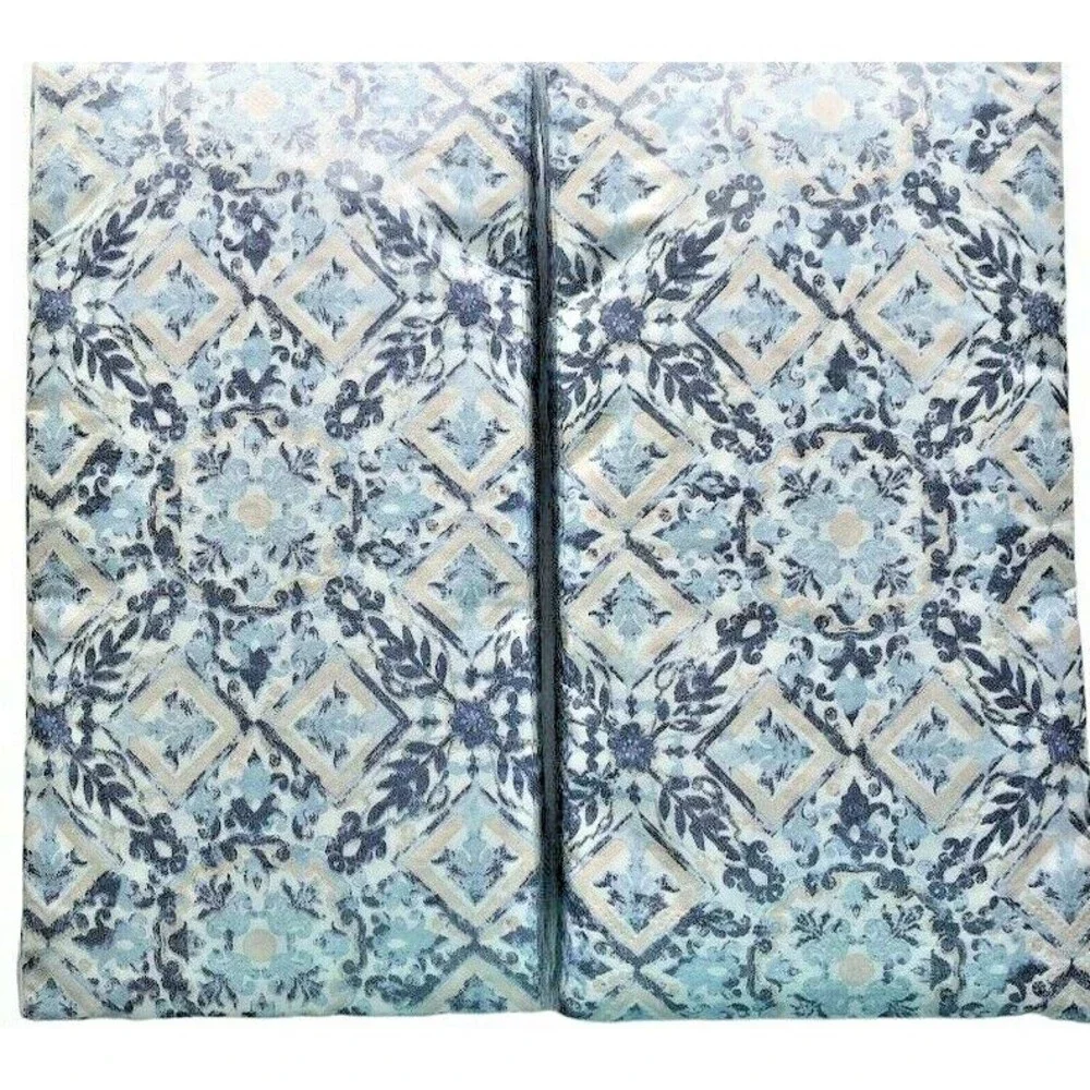 Blue Medallion Diamond Paper Napkins Hand Towels Bathroom 26 pk Set of 2 Summer